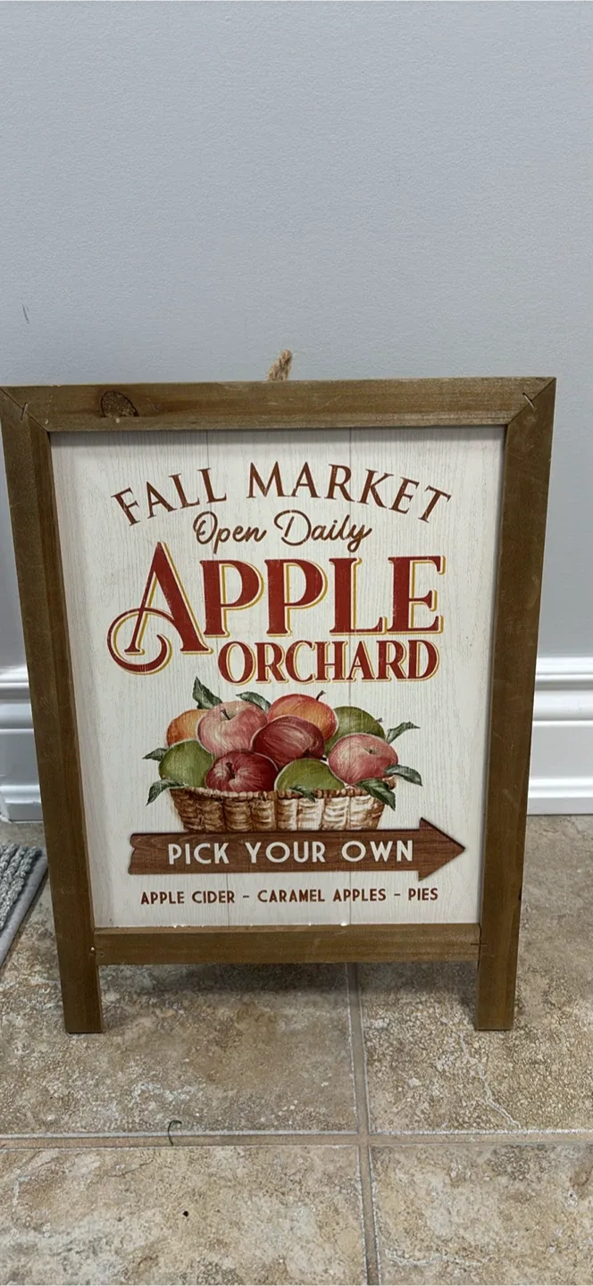 Fall Market Apple Orchard Sign