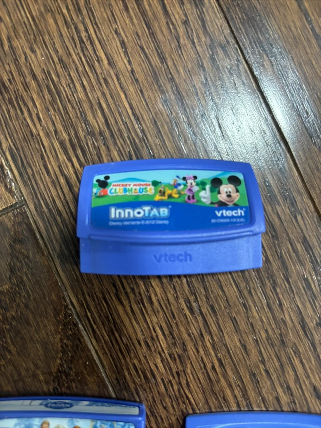 VTech InnoTab Game console and Cartridges image indicator(2)