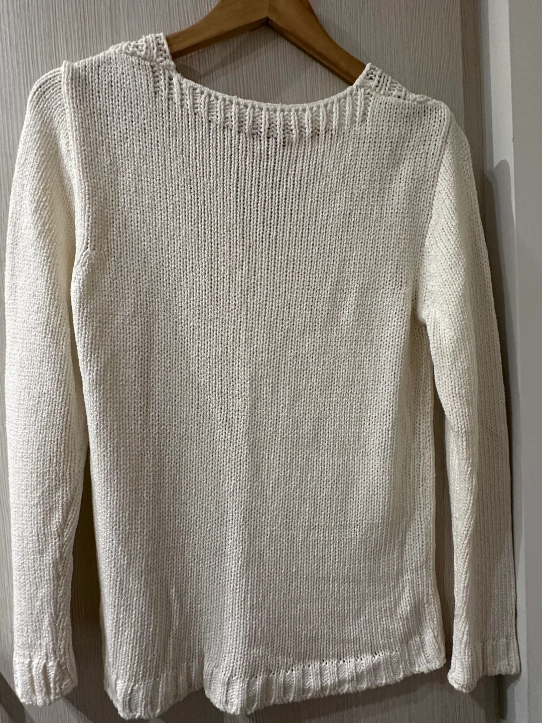 White Knit Sweater with Floral Embroidery image indicator(4)