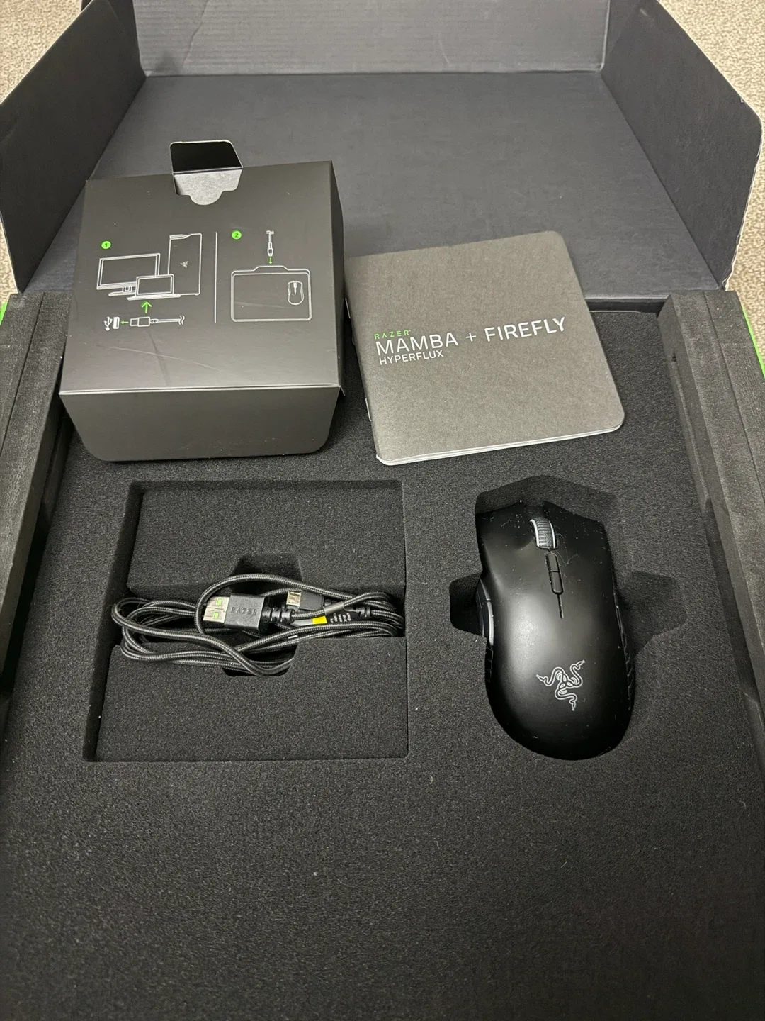 Razer Mamba + Firefly Hyperflux Gaming Mouse & Pad - New image indicator(3)