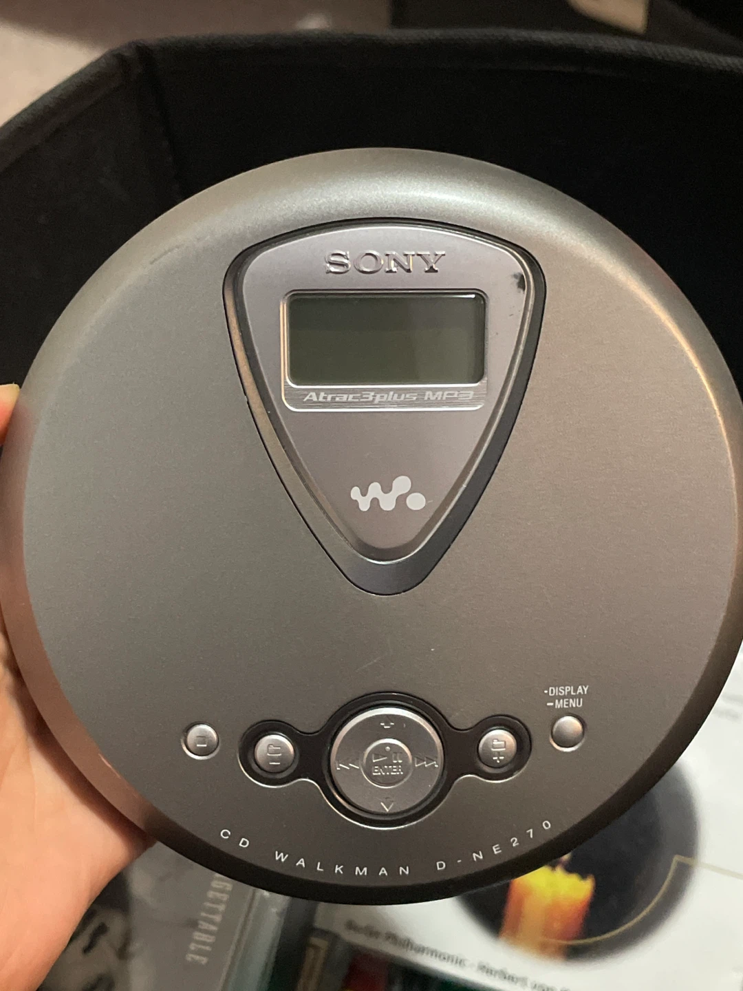 Sony D-NE270 CD Walkman - Portable CD Player