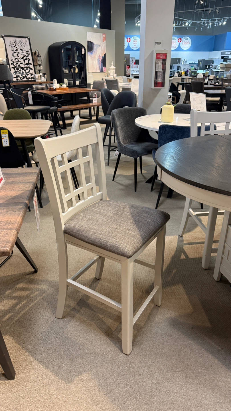 Brand new Dining Table with 4 Chairs - photo 2