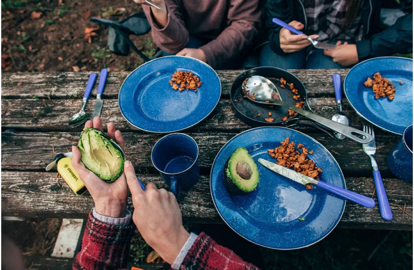 Stansport 12-piece Enamel Camping Dish Set image indicator(8)