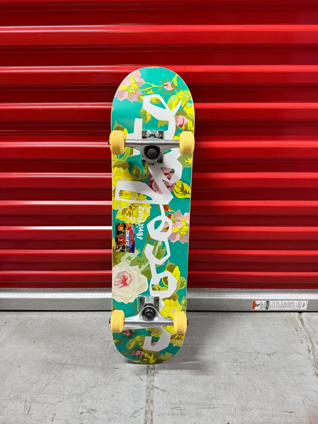 Chocolate Stevie Perez Floral Chunk Skateboard thumbnail