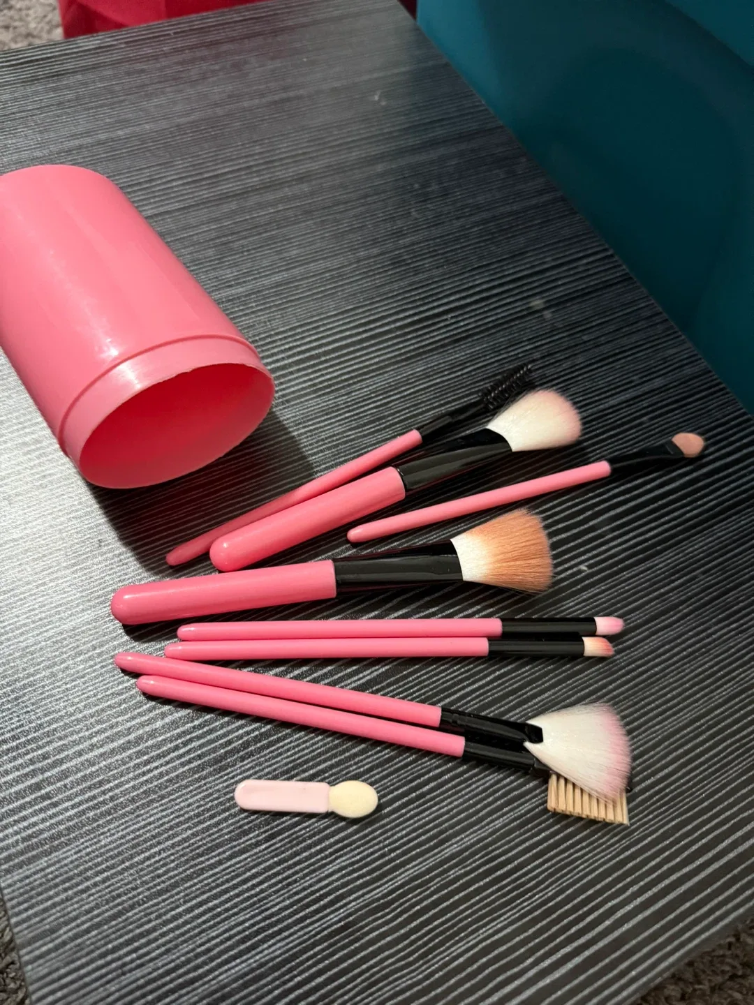 Pink Makeup Brush Set with Case