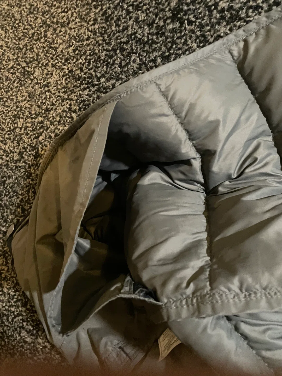 Eddie Bauer EB650 Down Vest image indicator(8)