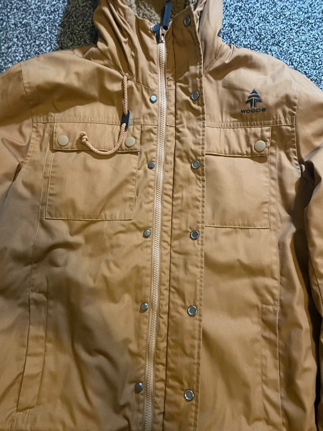 Woods Hooded winter Jacket - Size Large image indicator(3)
