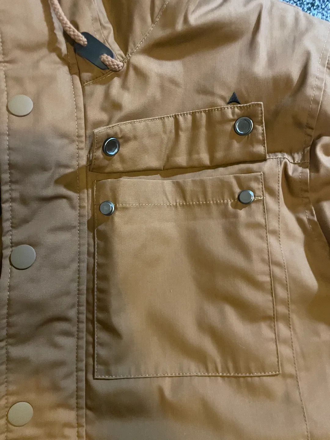 Woods Hooded winter Jacket - Size Large image indicator(4)