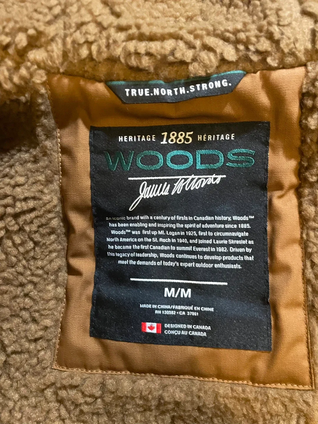 Woods Hooded winter Jacket - Size Large image indicator(8)