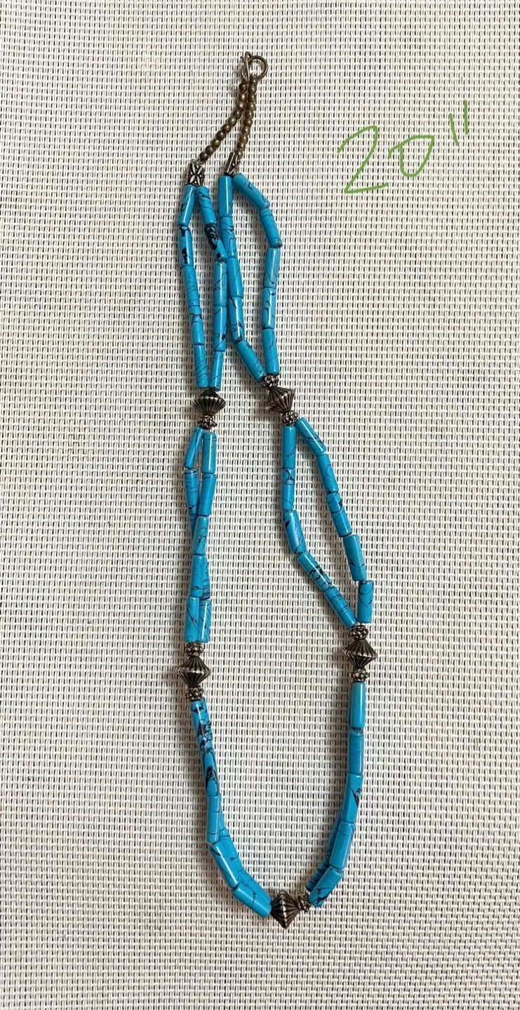 Turquoise Beaded Necklace - 20 Inches thumbnail