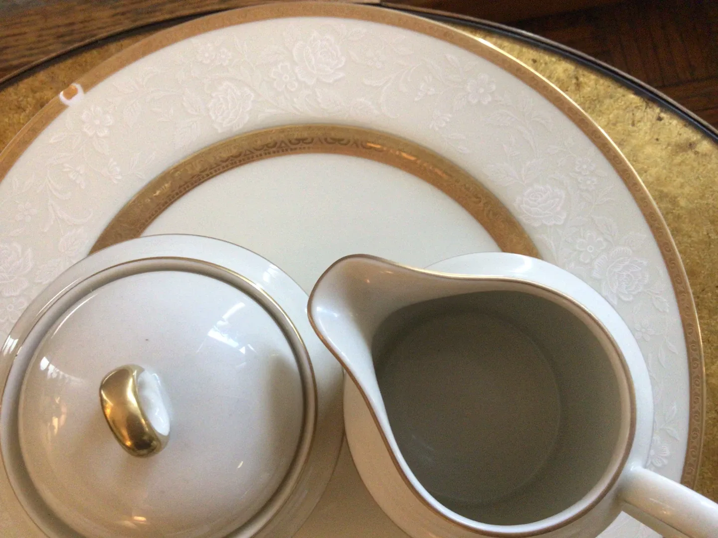 Mikasa Antique Lace Collection image indicator(10)