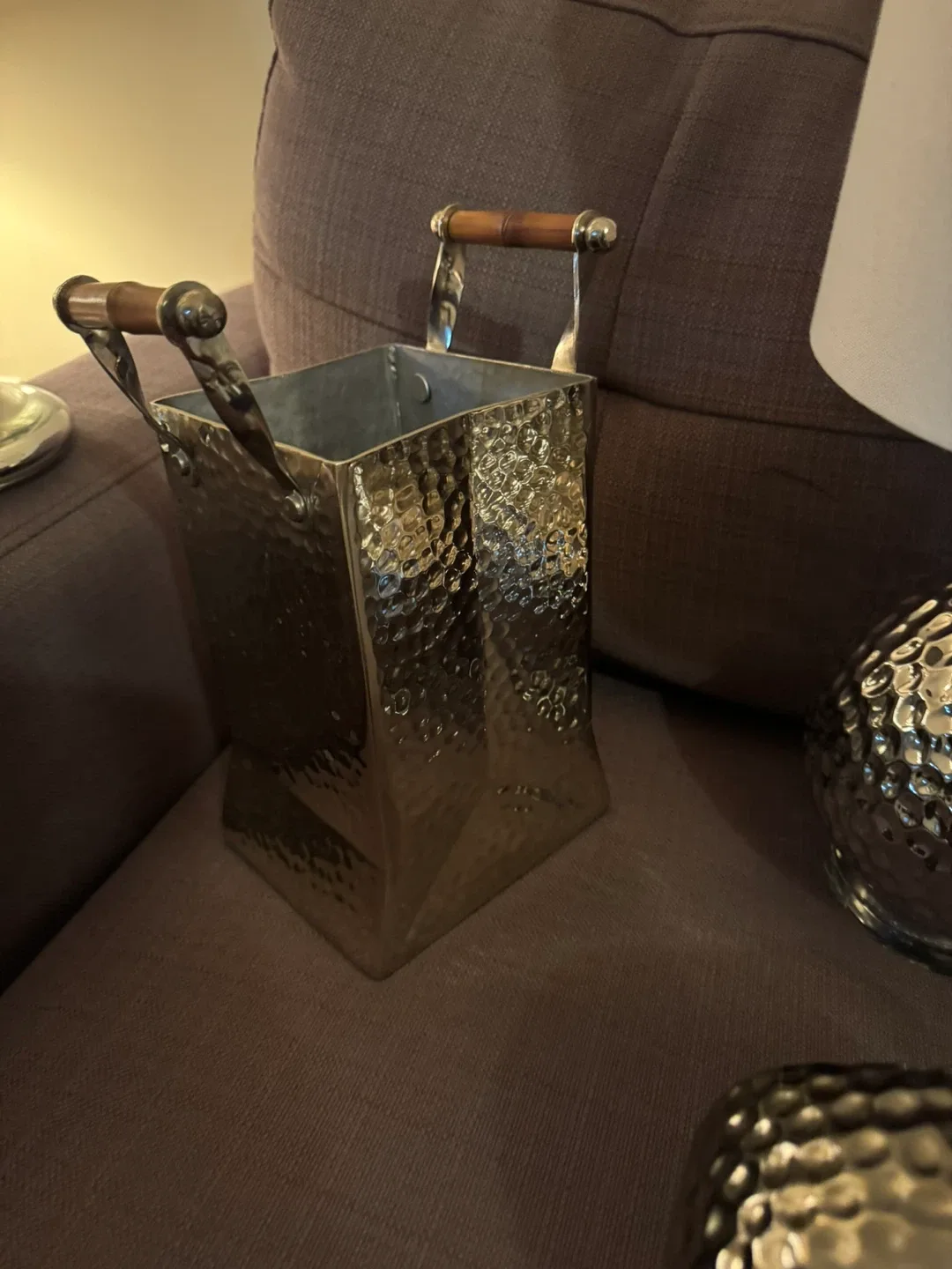 High end decorative Silver items image indicator(2)