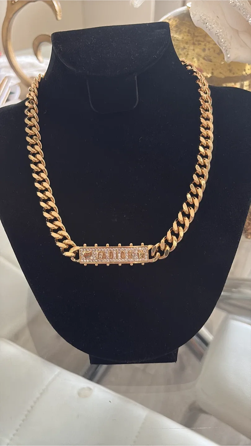 Fashion Necklaces image indicator(3)