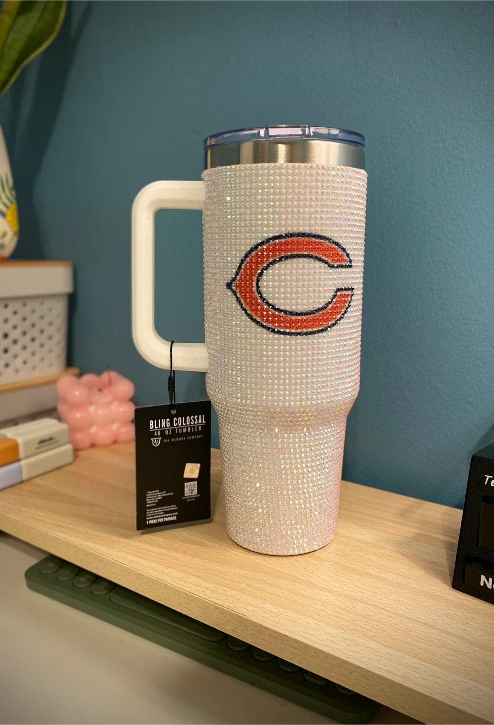Bling Colossal 46 oz Chicago Bears Tumbler image indicator(2)