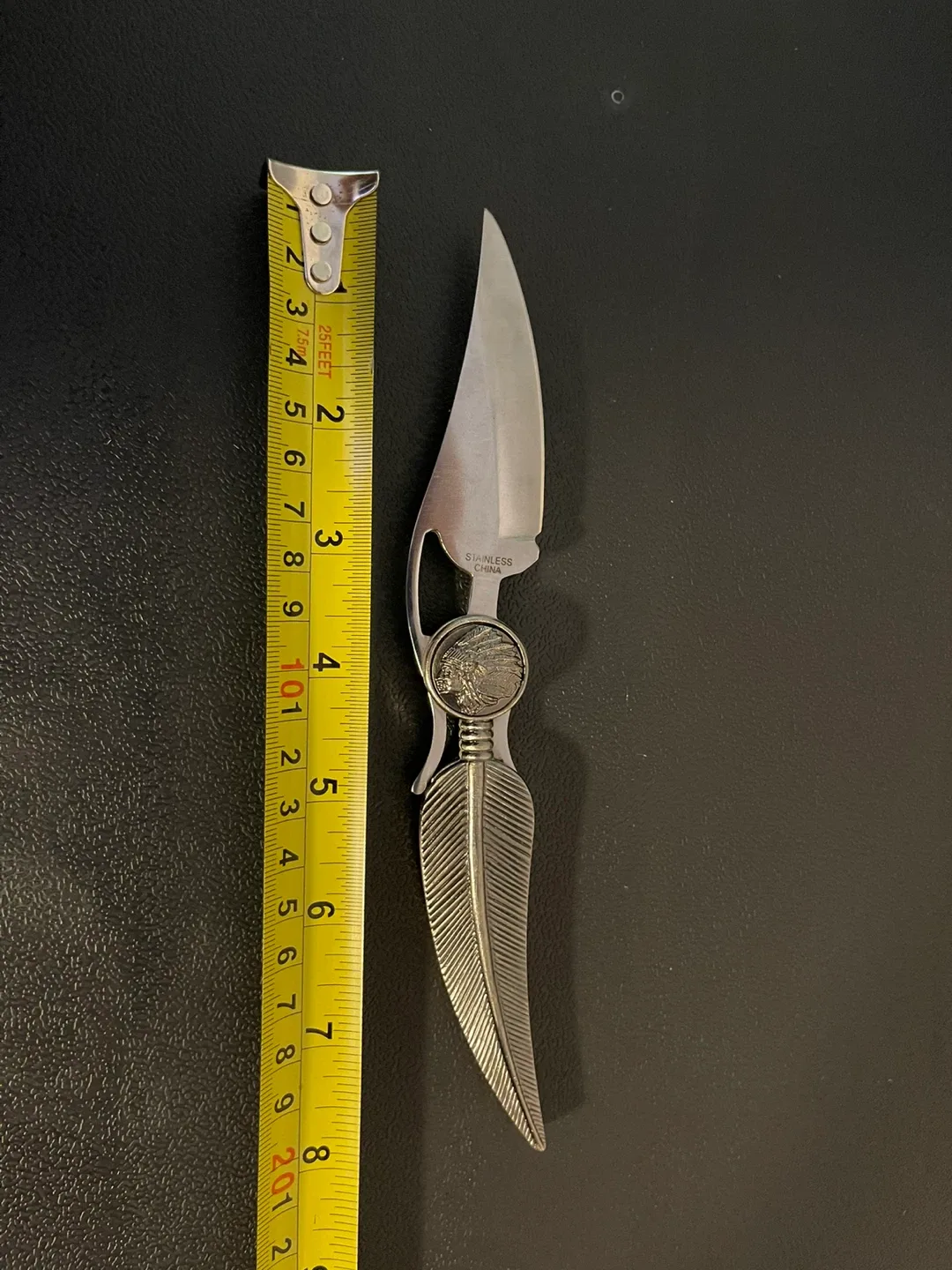 Chief’s Feather Decorative Folding Knife & Lighter Set image indicator(7)