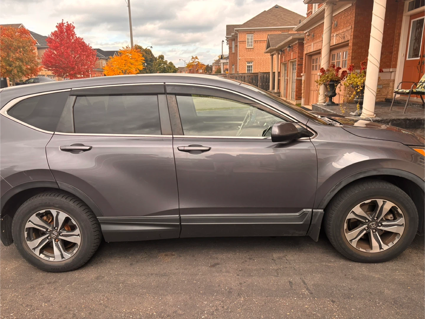 2018 Honda CR-V SUV - photo 2