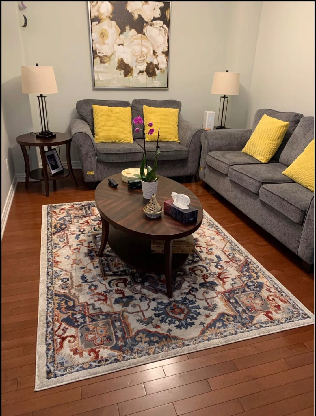 Sofa set and coffee table set
