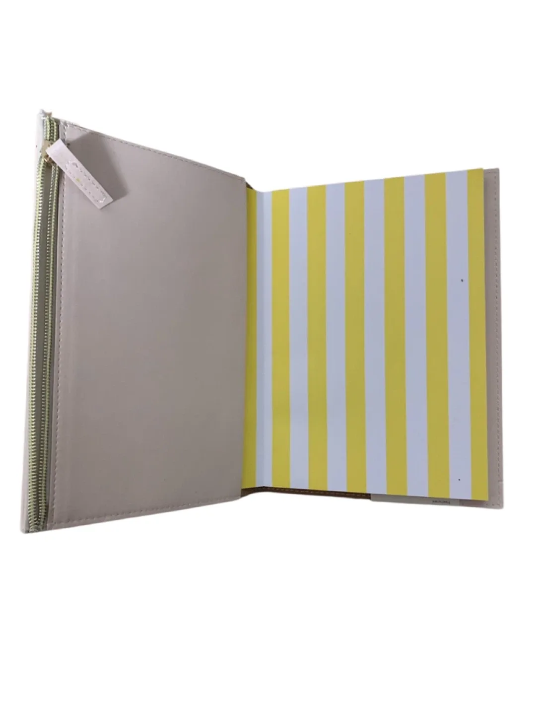 Gry Mattr Pocket Notebook with Zipper pocket image indicator(3)