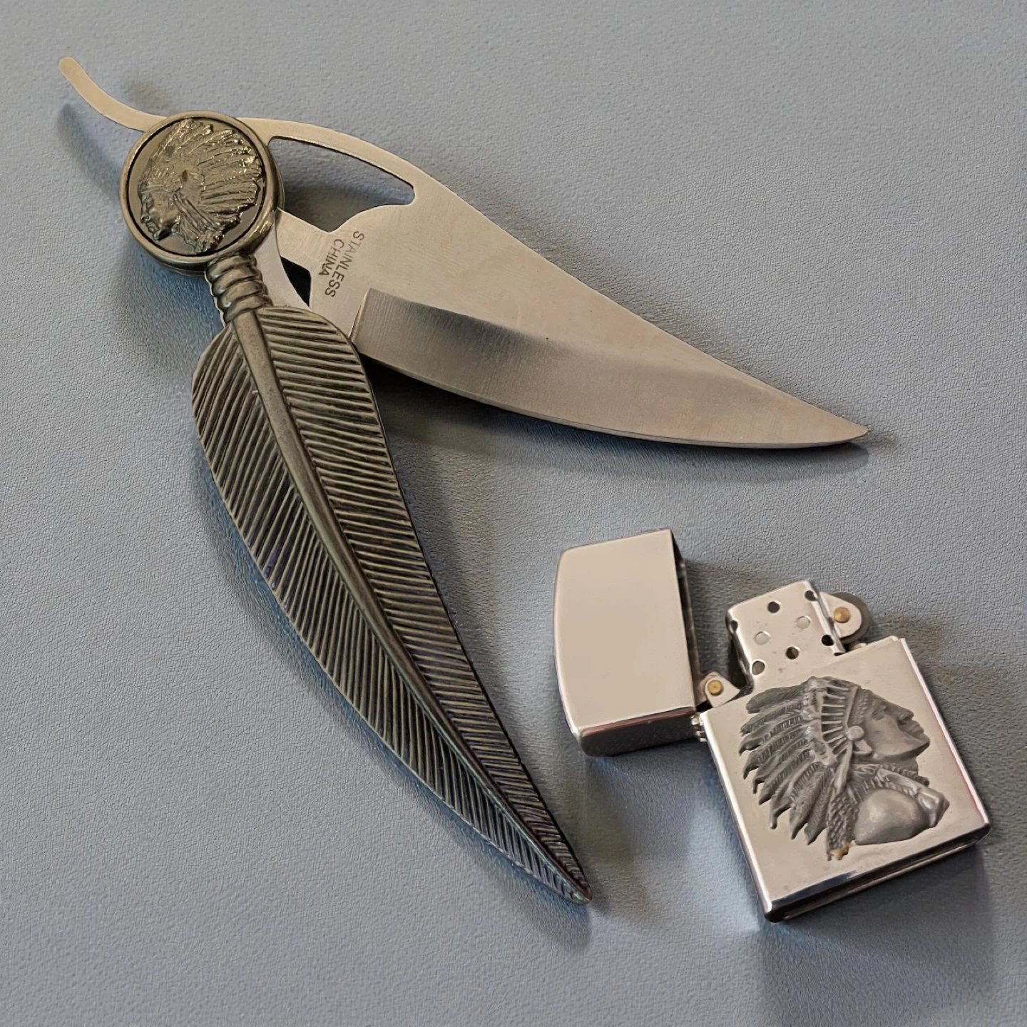 Chief’s Feather Decorative Folding Knife & Lighter Set