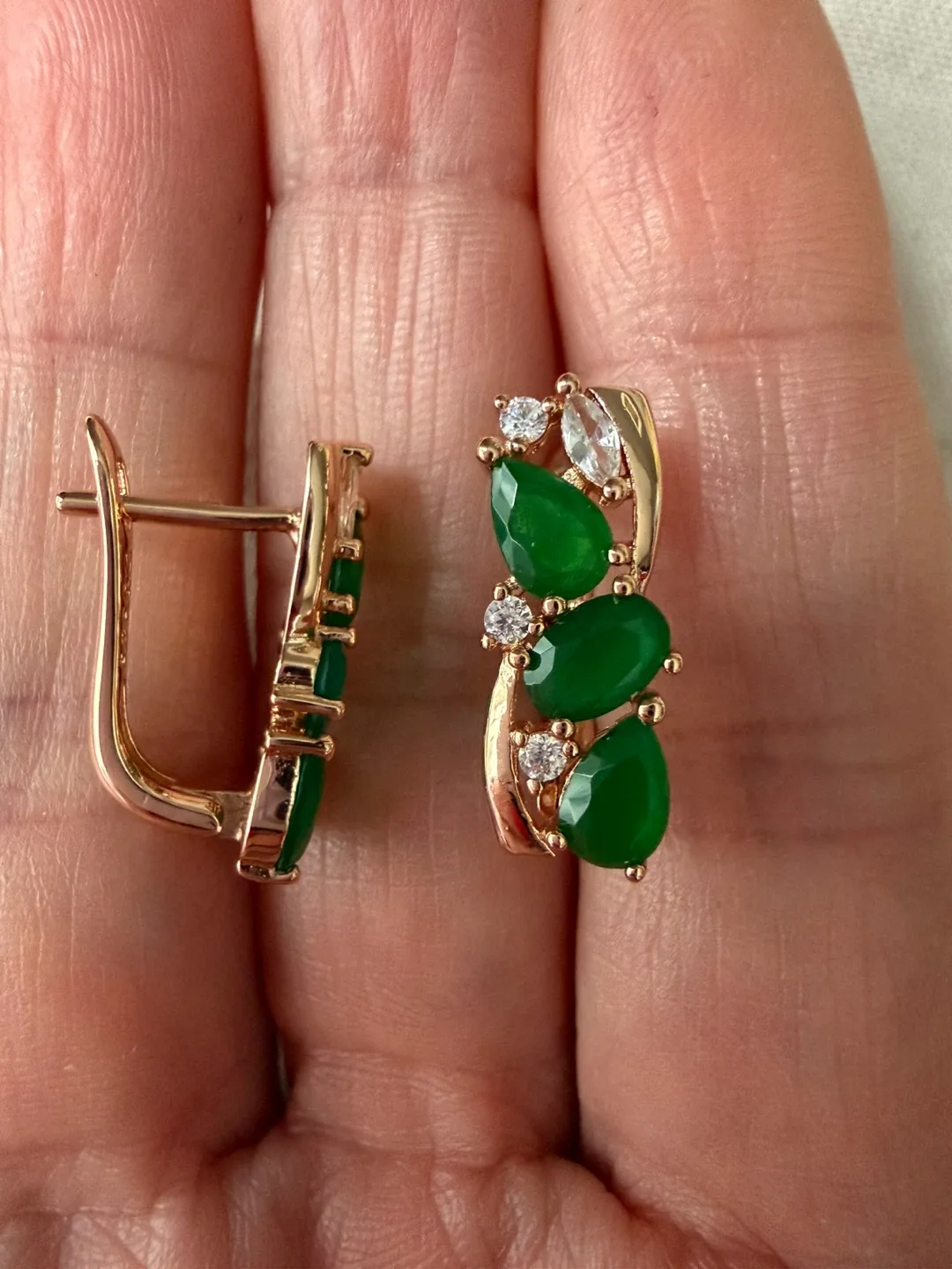 14k emerald earrings