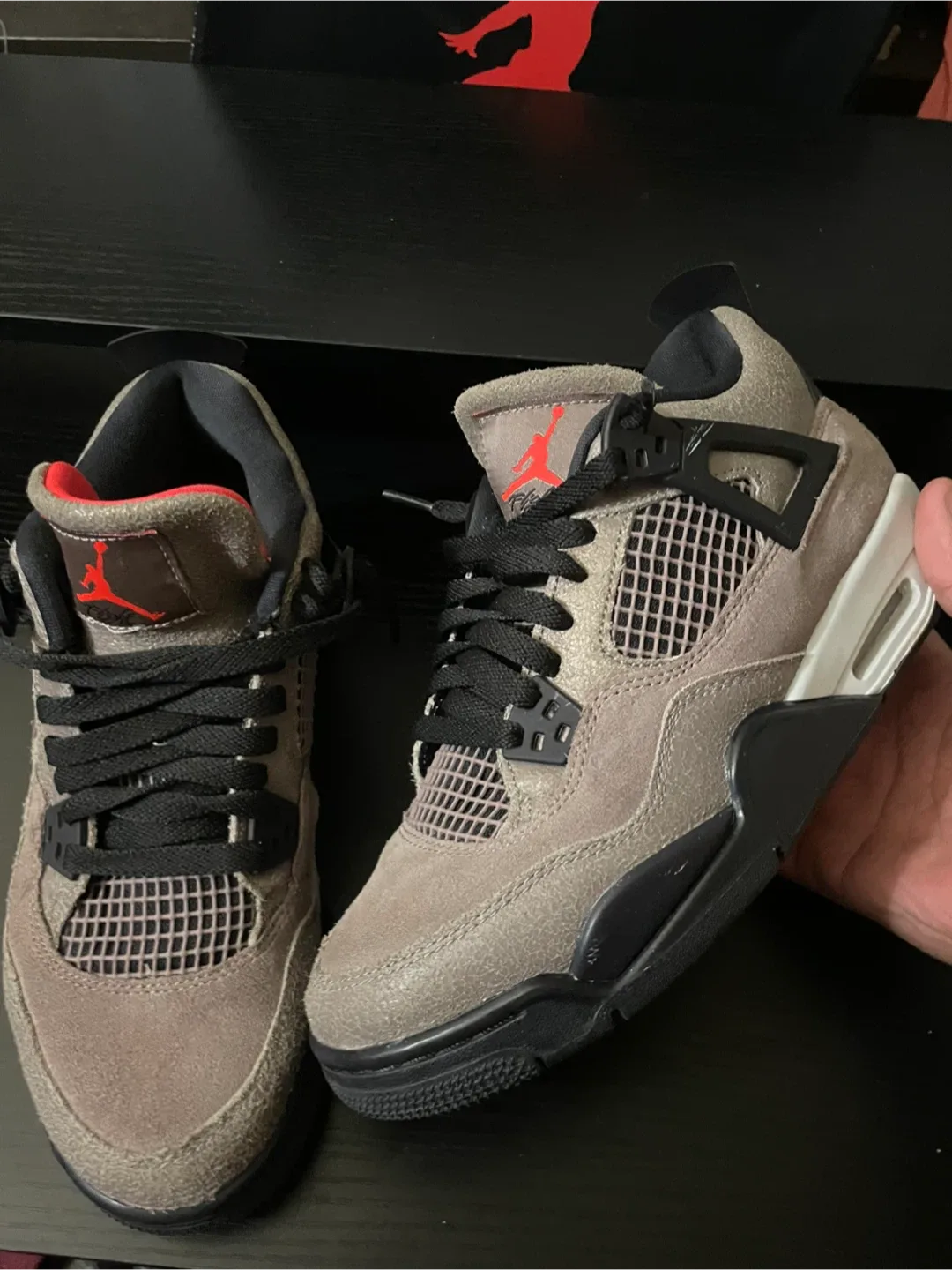 Air Jordan 4 Retro (GS) Taupe Haze Size 7Y image indicator(2)