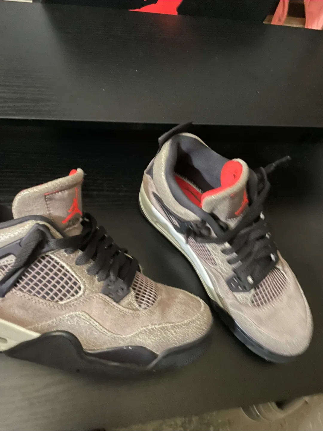 Air Jordan 4 Retro (GS) Taupe Haze Size 7Y image indicator(4)