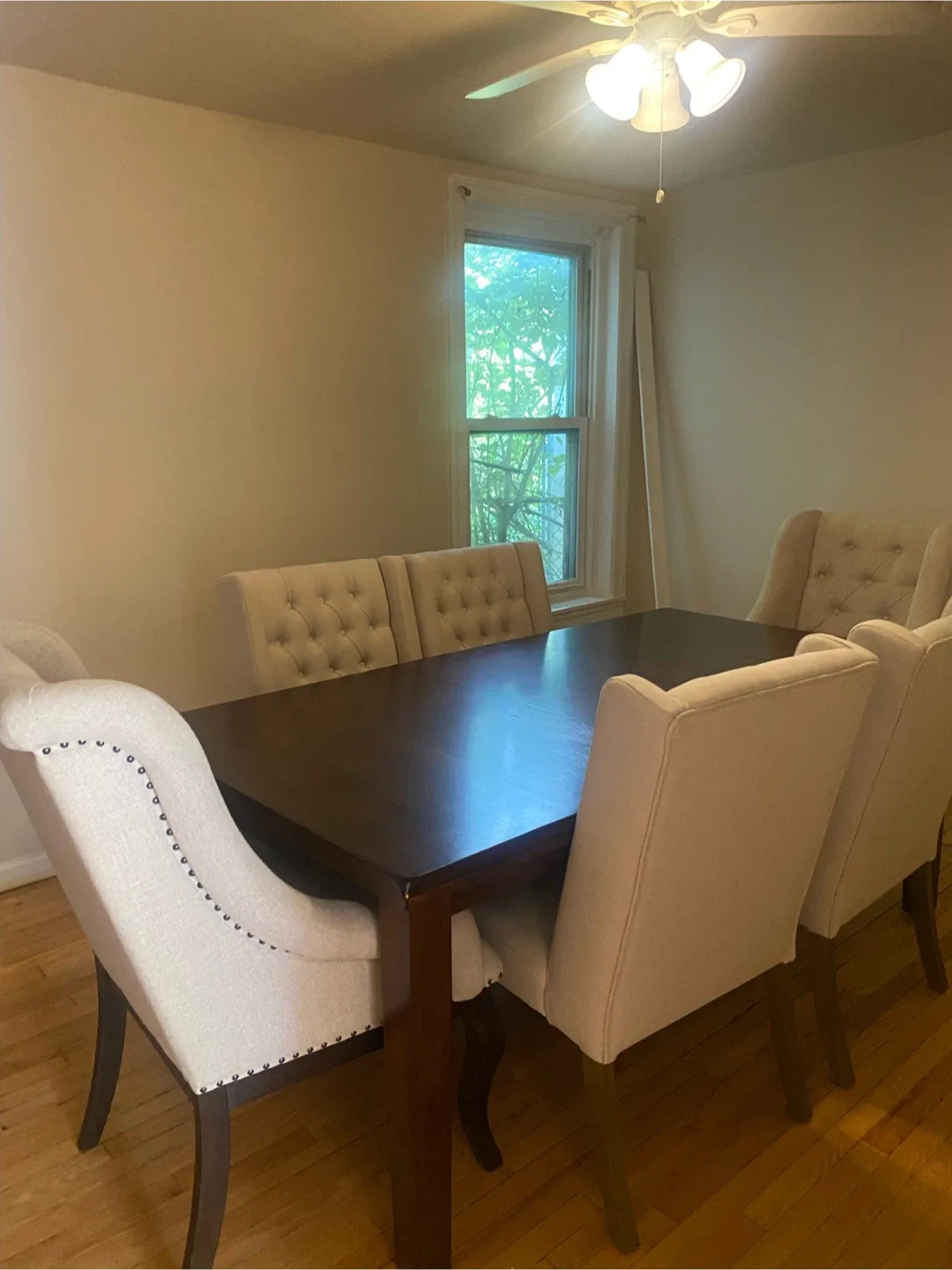Dining Table with Leaf image indicator(3)