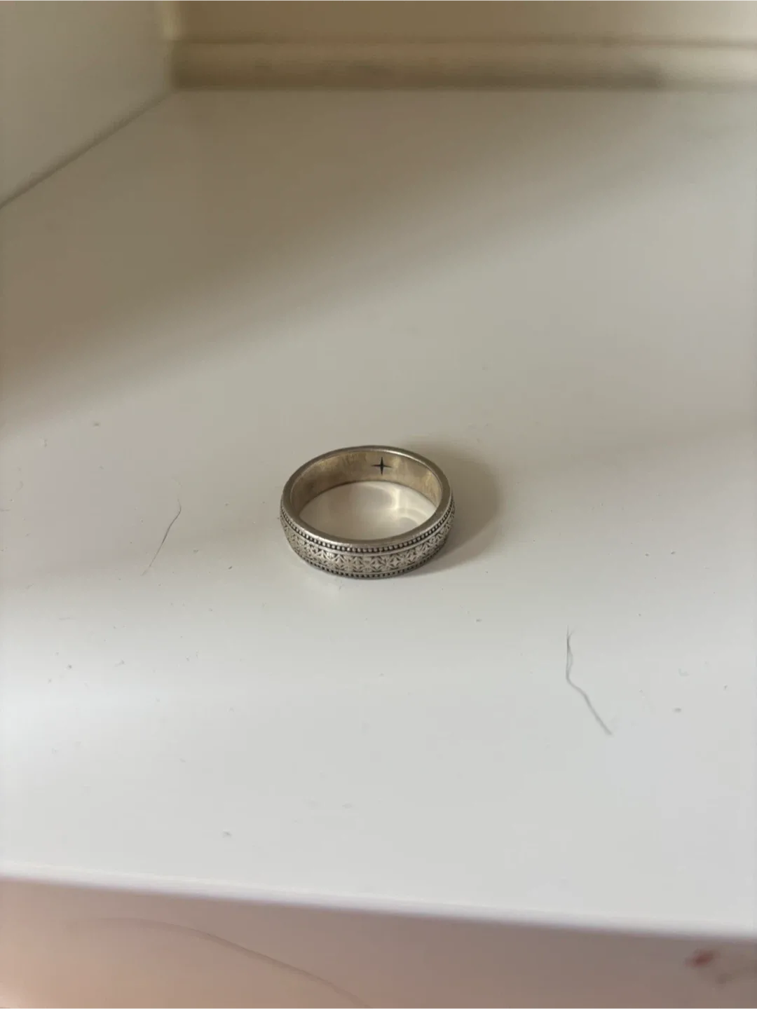 Vintage Silver Ring with Etched Design image indicator(3)