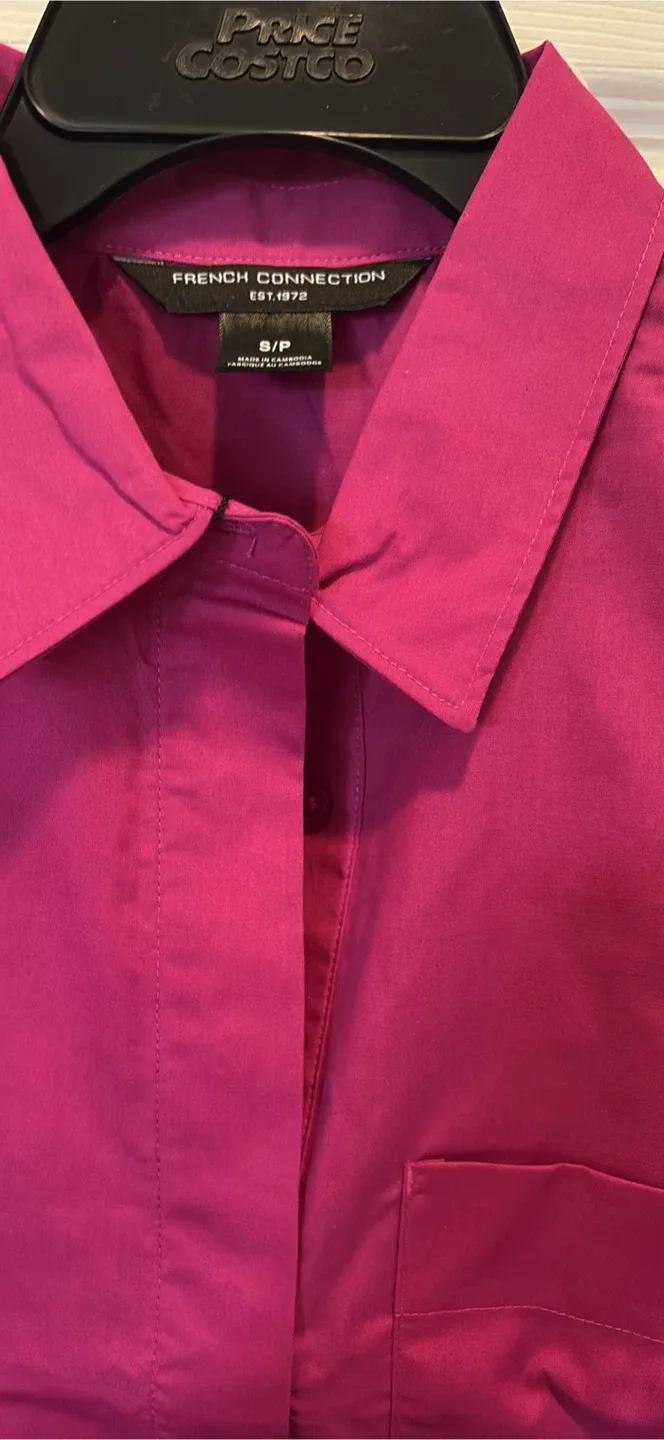 French Connection Button Down Shirt - Size M image indicator(4)