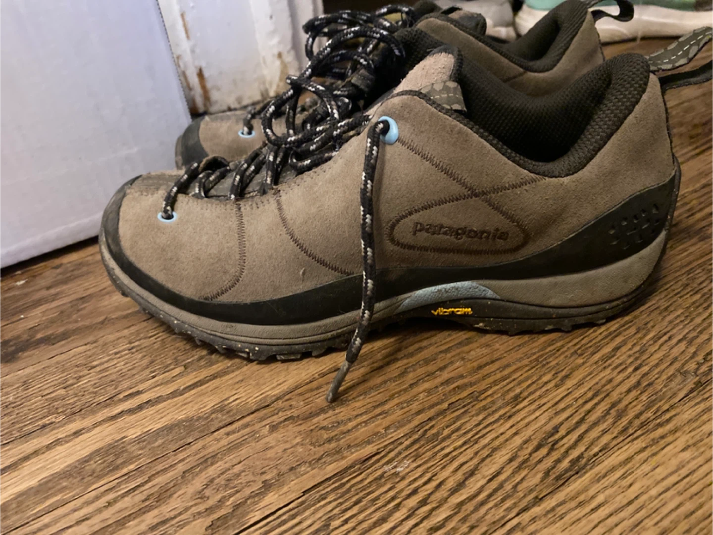 Patagonia Hiking Shoes, Size 8 - photo 2