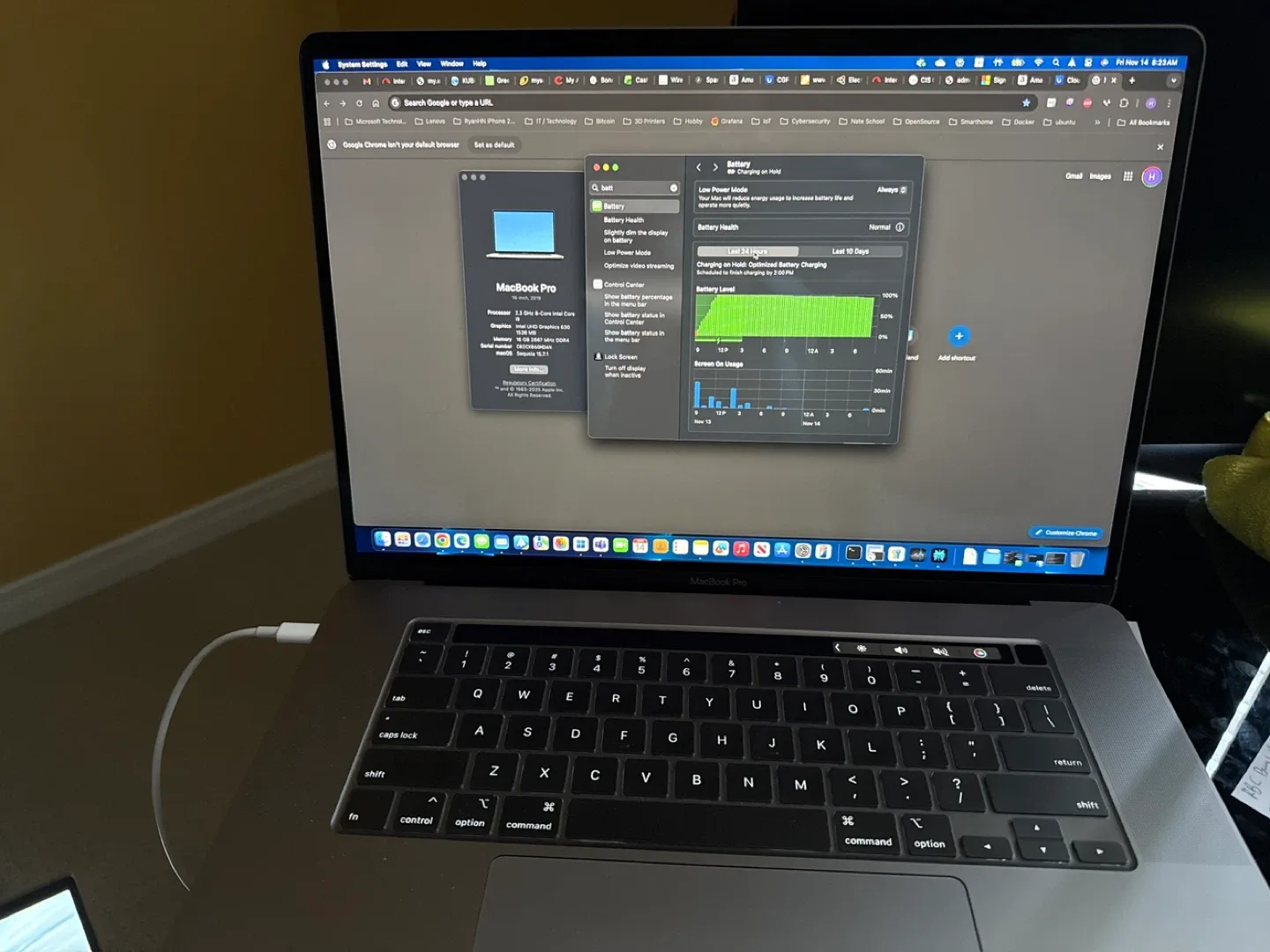 MacBook Pro 16-inch, 2019 image indicator(4)