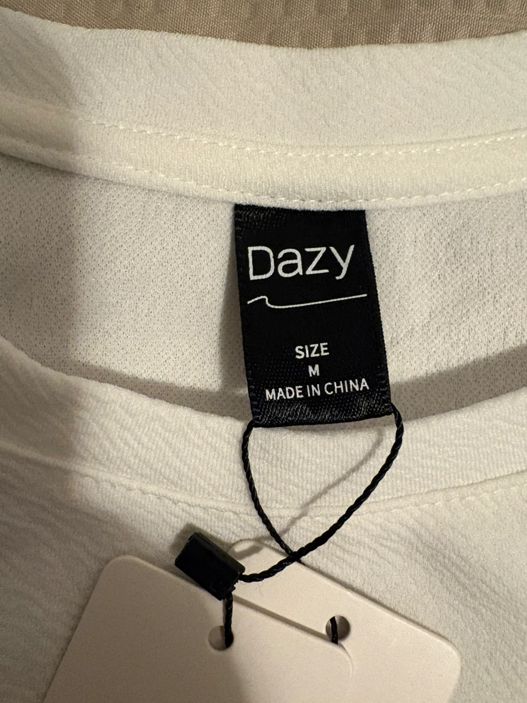 Dazy White Pocket Detail Tee - Size M - photo 3