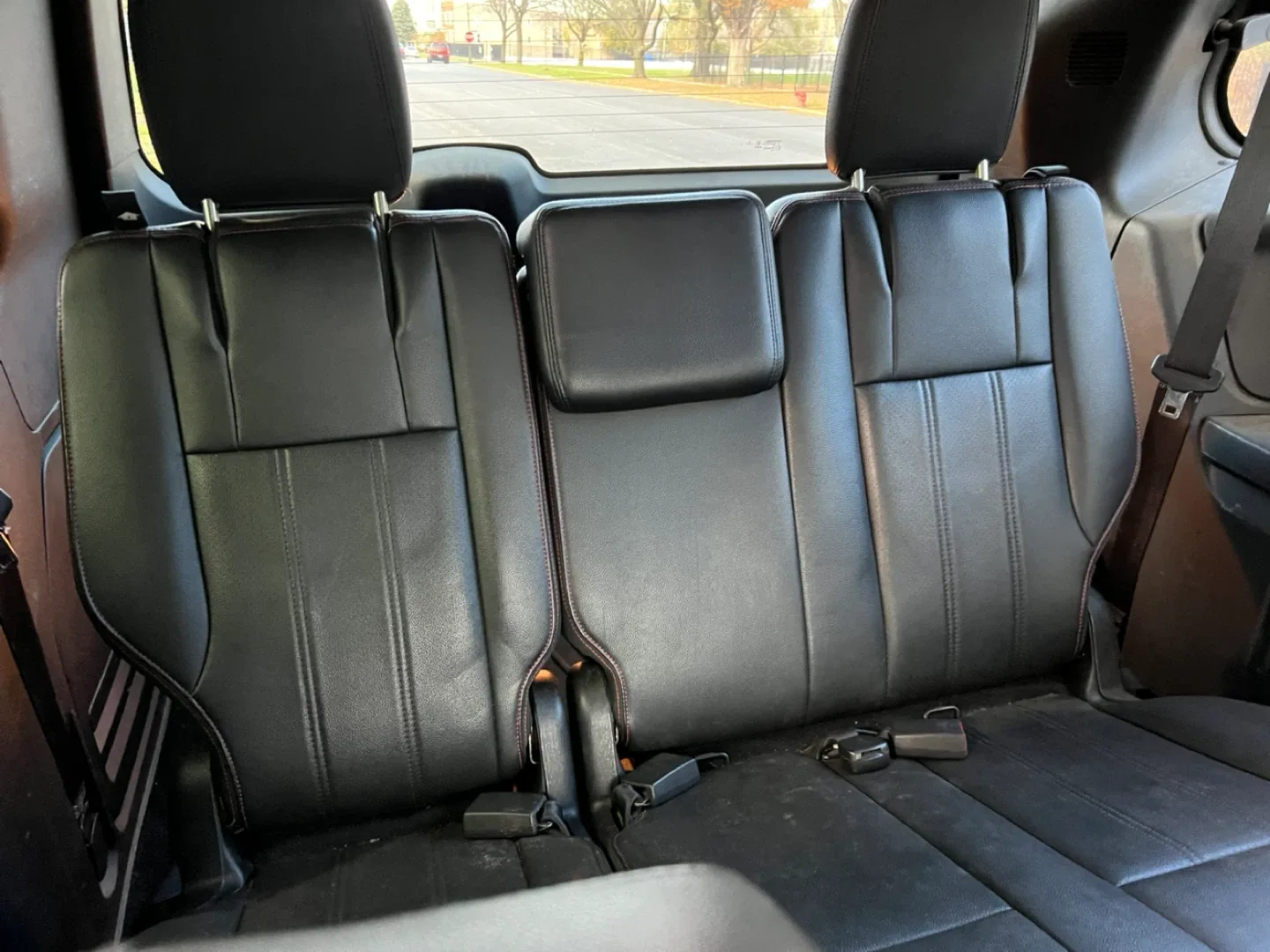 Dodge Grand Caravan Minivan - Blue image indicator(10)