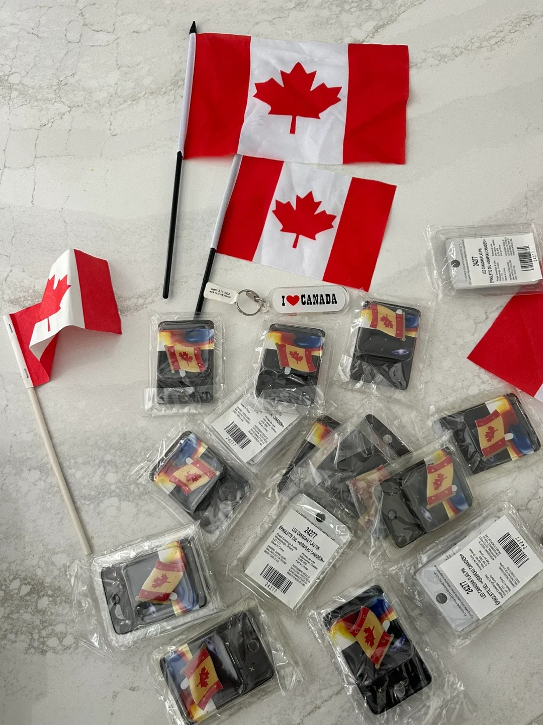 NEW CANADIAN FLAG TIES & OTHER CANADA ITEMS image indicator(3)