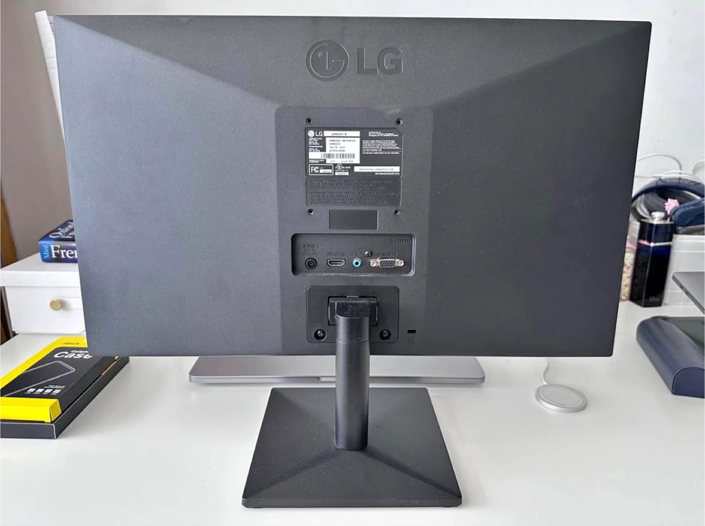 LG 22MK400H-B 22” Monitor – Great Condition