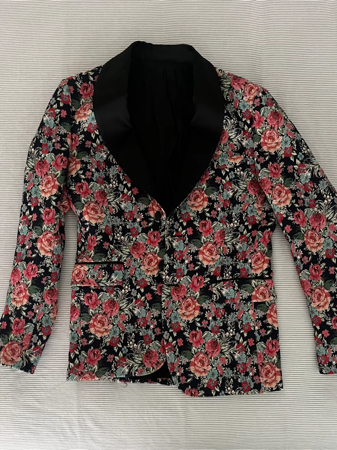Zara Man Floral Blazer