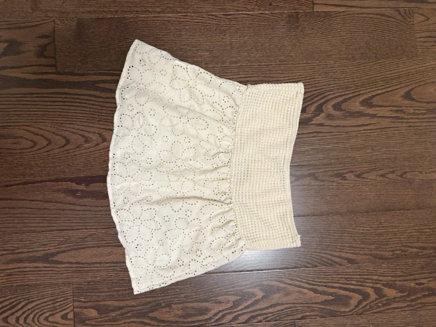 Beige Summer Twist Top image indicator(2)