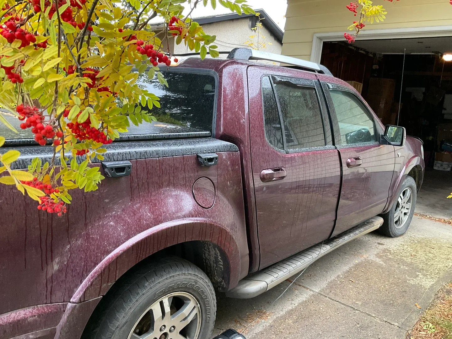 Ford Explorer Sport Trac Truck image indicator(2)