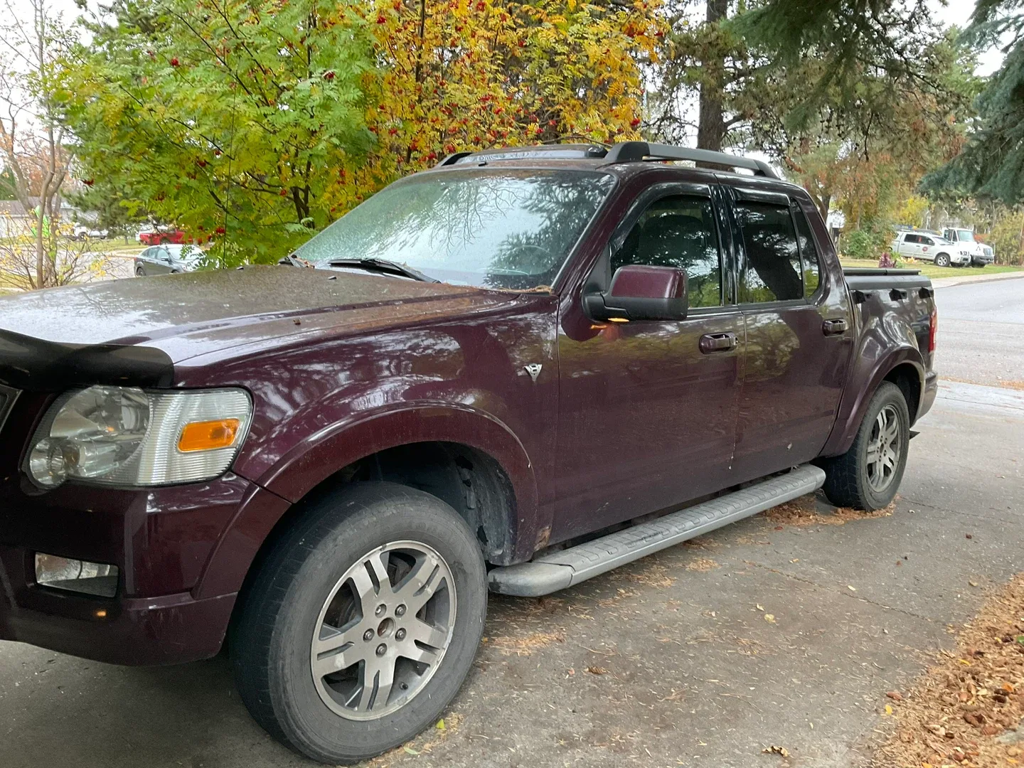 Ford Explorer Sport Trac Truck