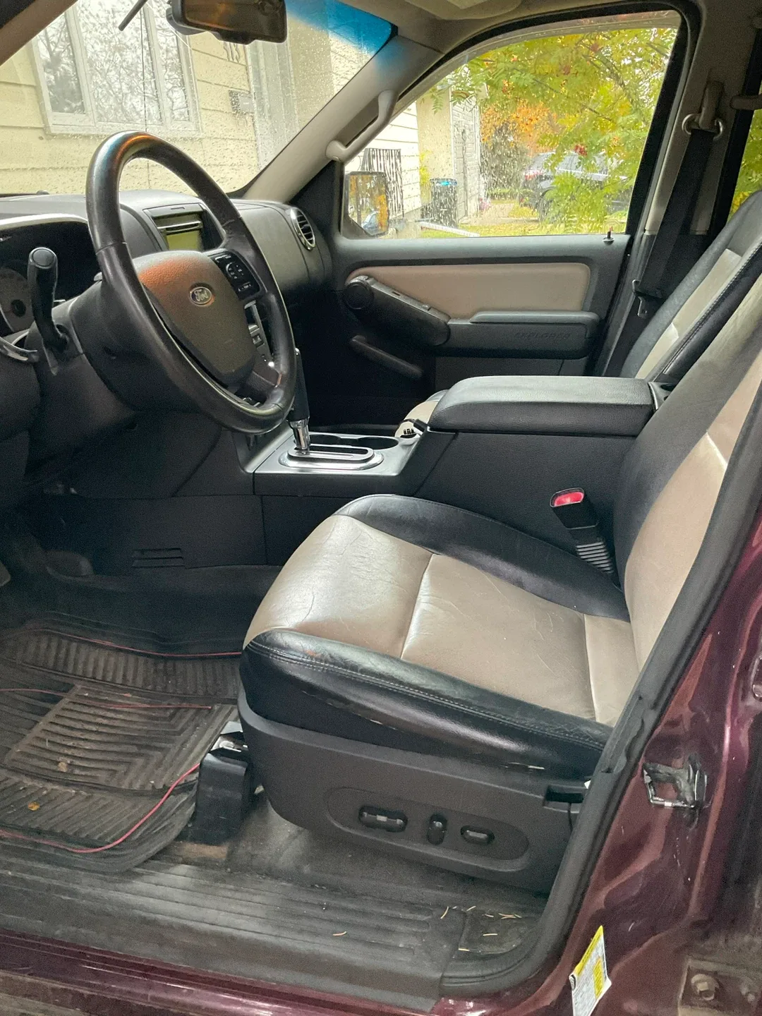 Ford Explorer Sport Trac Truck image indicator(7)