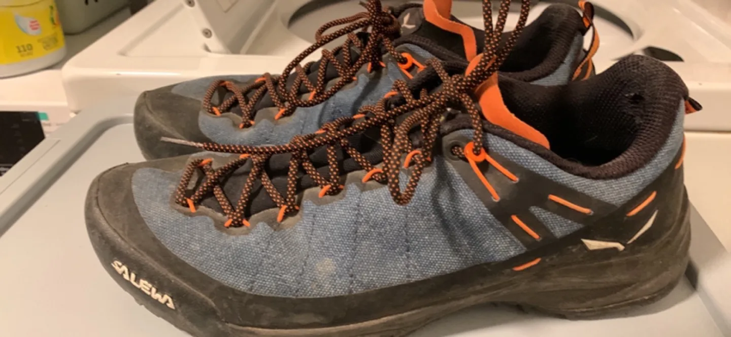 Salewa Hiking Shoes - Size 9 US image indicator(4)