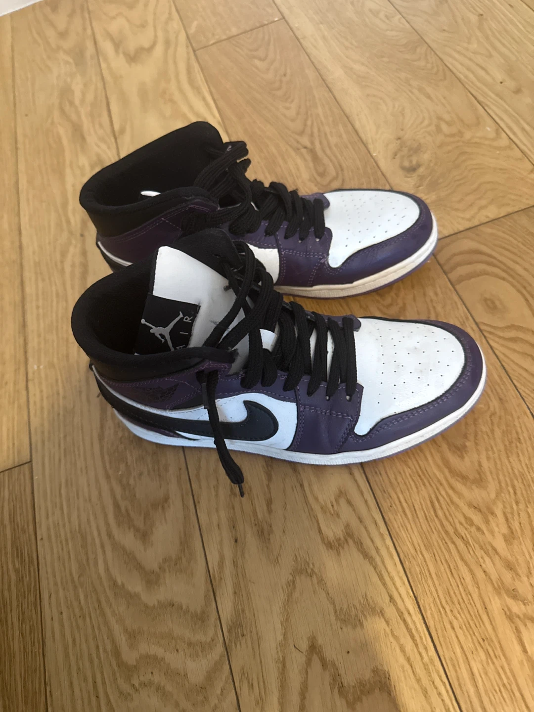 Nike Air Jordan 1 High Purple