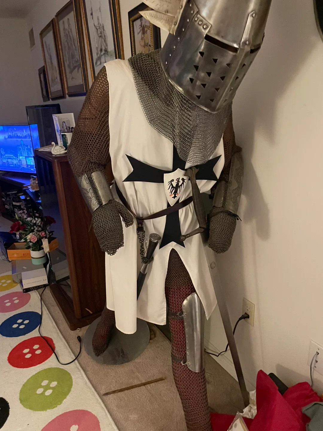 Crusader Knight Armour Suit image indicator(2)