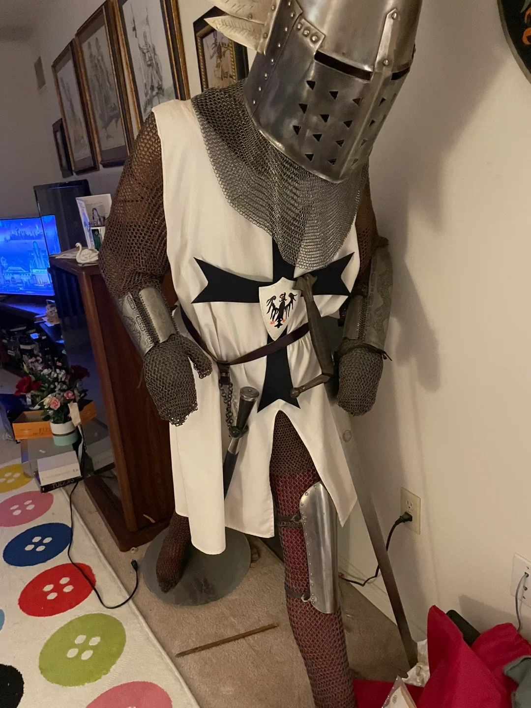 Crusader Knight Armour Suit image indicator(4)