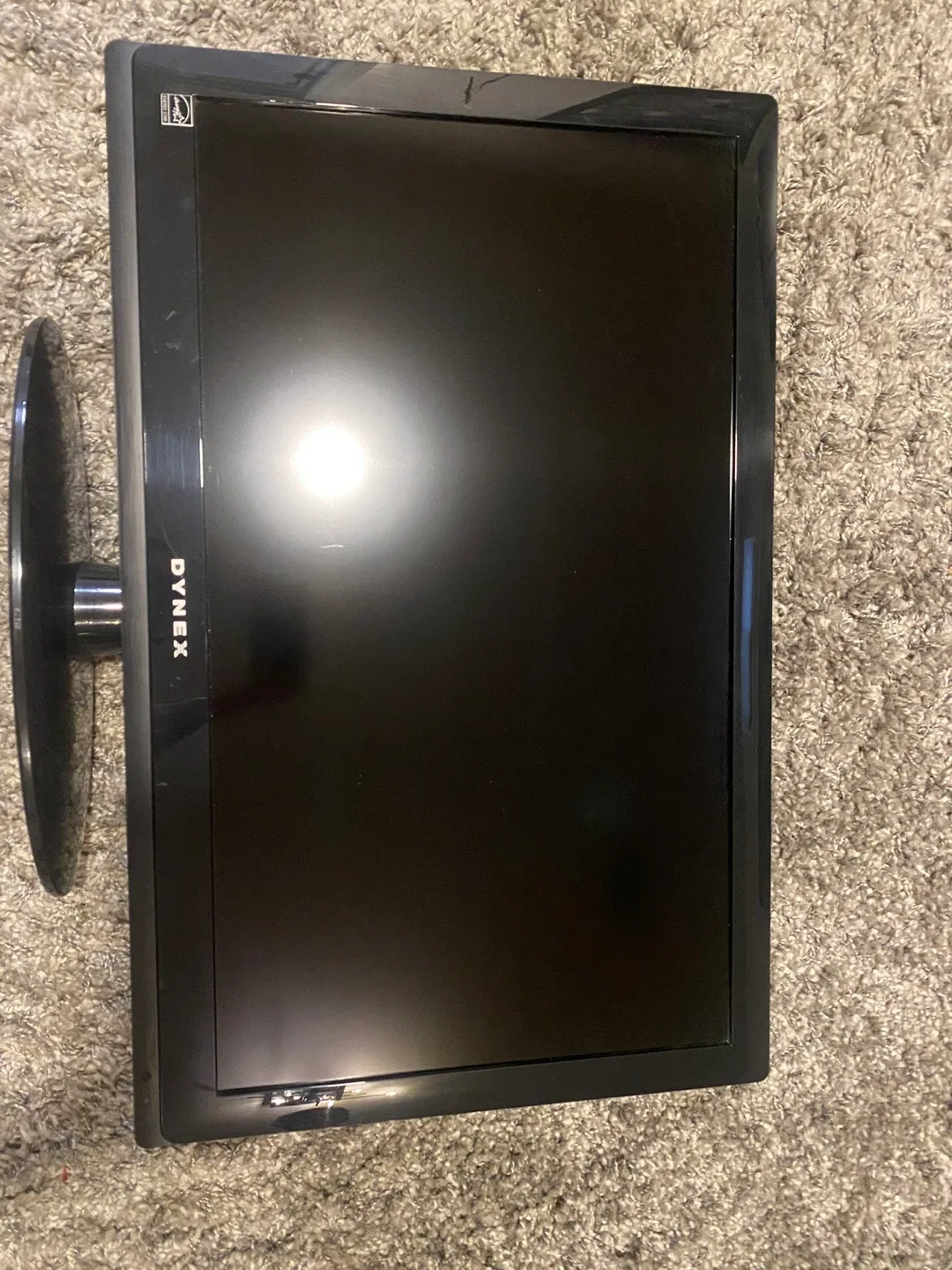 DYNEX 22" LCD TV