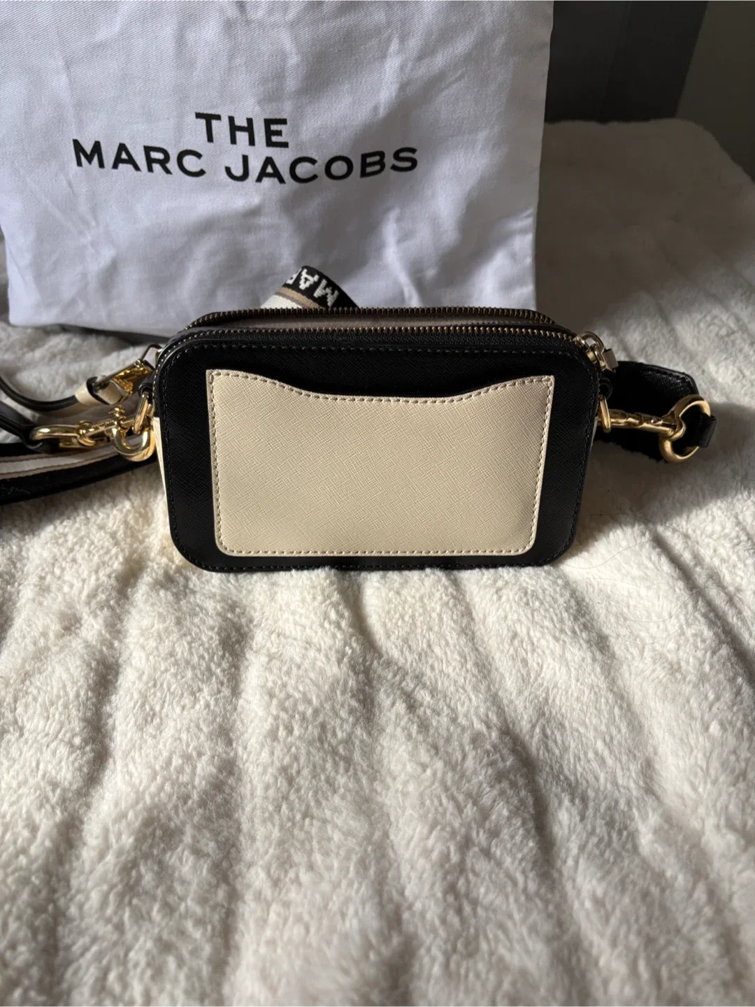 Marc Jacobs Snapshot Camera Bag image indicator(3)