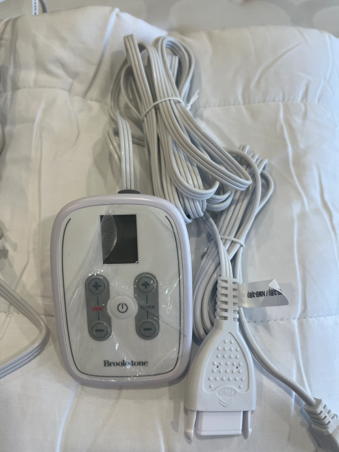 Brookstone Heated Mattress Pad with 2 Controllers - King size - photo 5