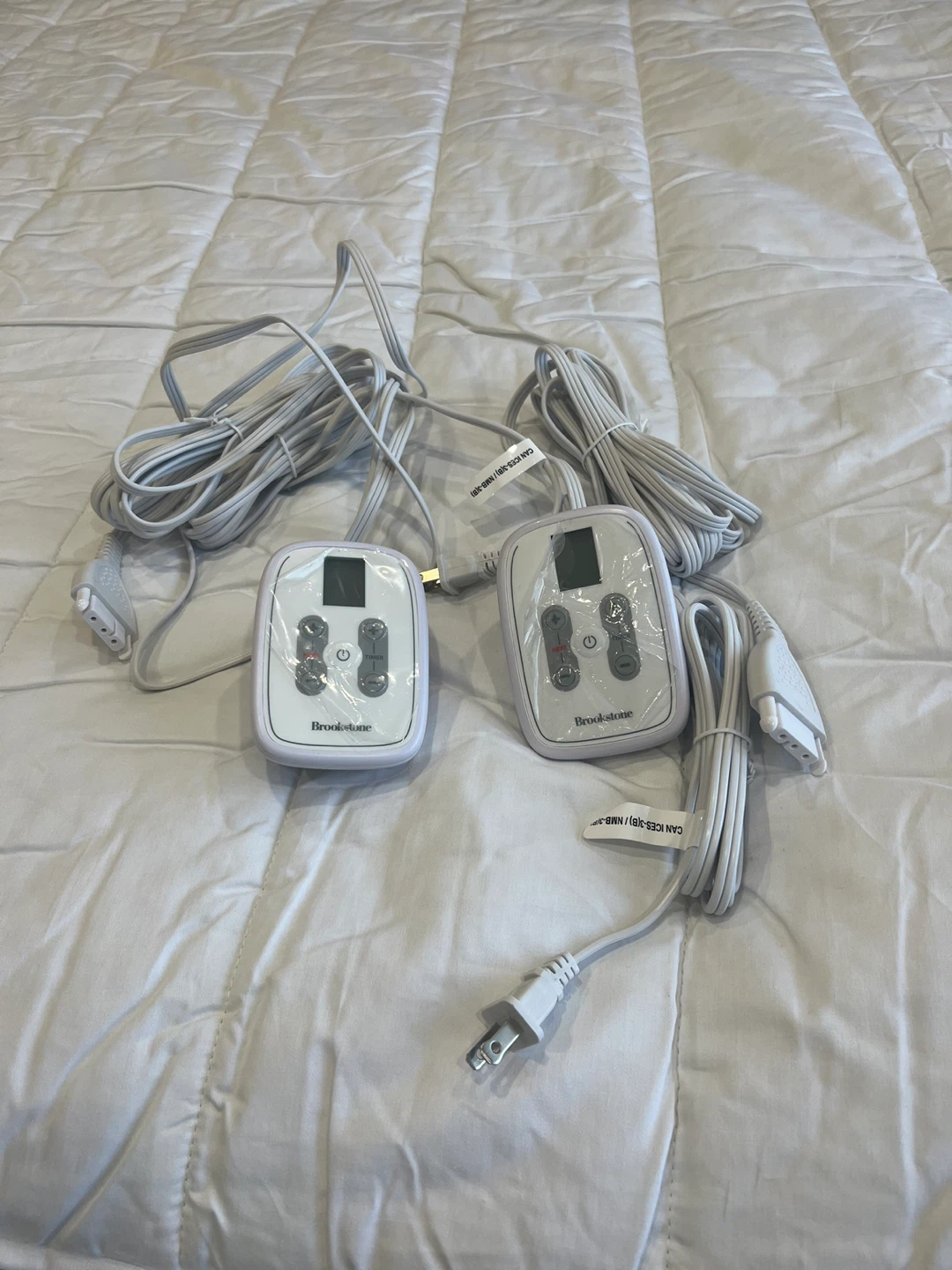 Brookstone Heated Mattress Pad with 2 Controllers - King size - photo 4