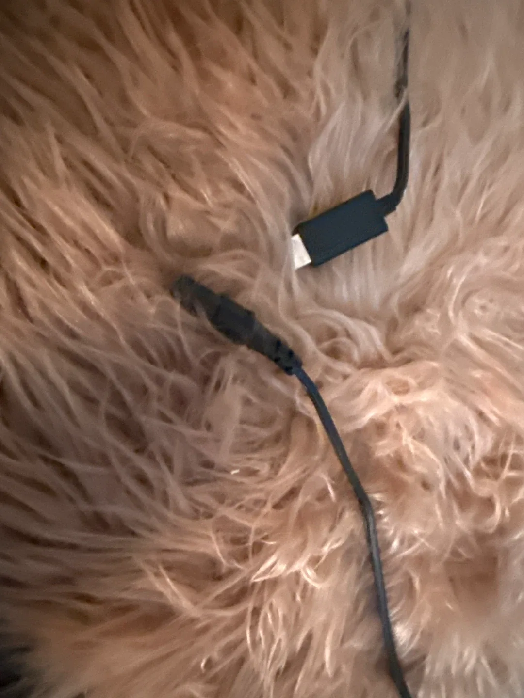 PlayStation 4 Console & Controllers image indicator(8)