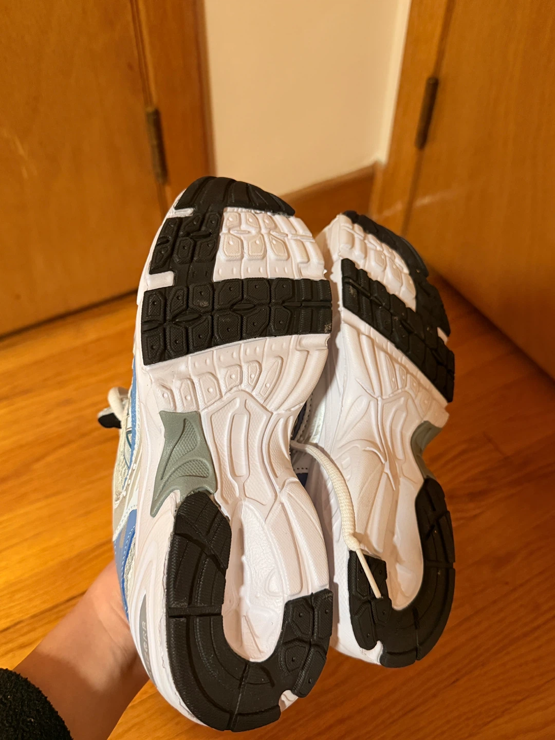 New Balance 530 Running Shoes - US 5.5 - photo 2